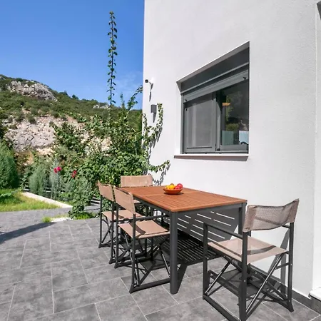 Hill Lefkada Maisonette Apolpaina